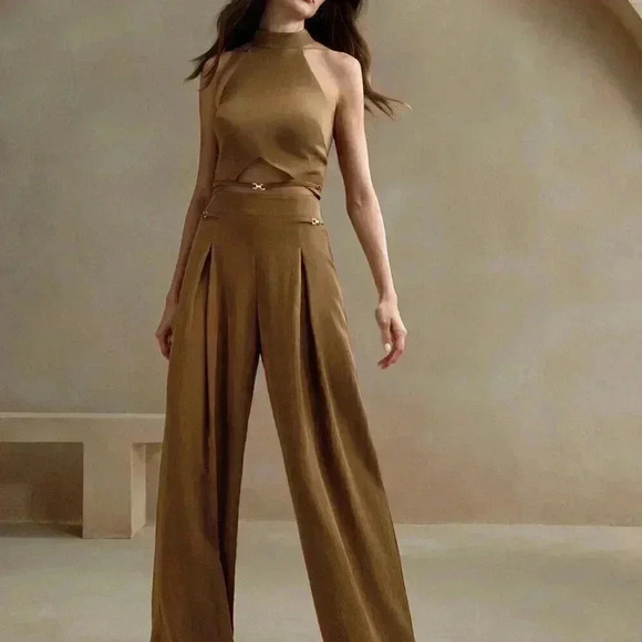 Khaki Sexy Women's Minimalist Style Chain Decor Sleeveless Top And Wide-Leg Pant - Picture 5 of 7